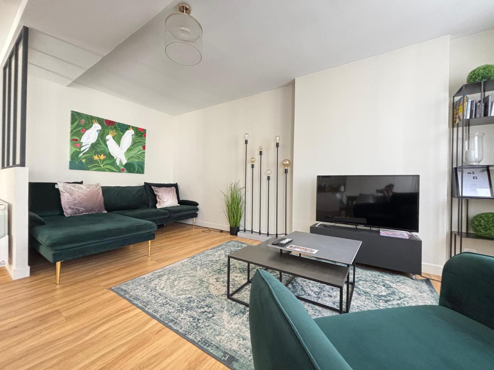 Bajocasse Apt Duplex Spacieux 3 Ch 2 Sdb Cosy Plein Centre Bayeux Decoration Elegante Proche Plages Du Debarquement Экстерьер фото